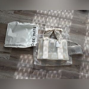 NWT Case-Mate Beach Tote in Ivory Shine